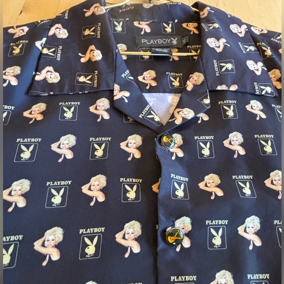 Vintage Playboy Pamela Anderson Short Sleeve Button Down Shirt Size XL - Picture 9 of 12
